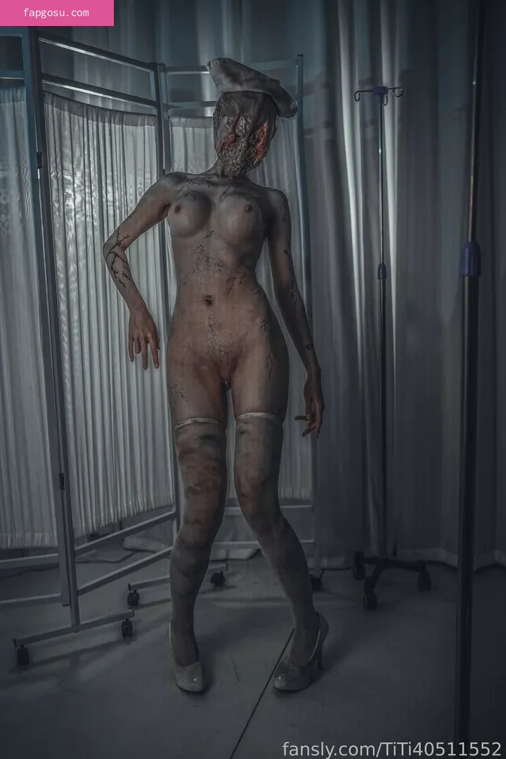 TiTi cosplay