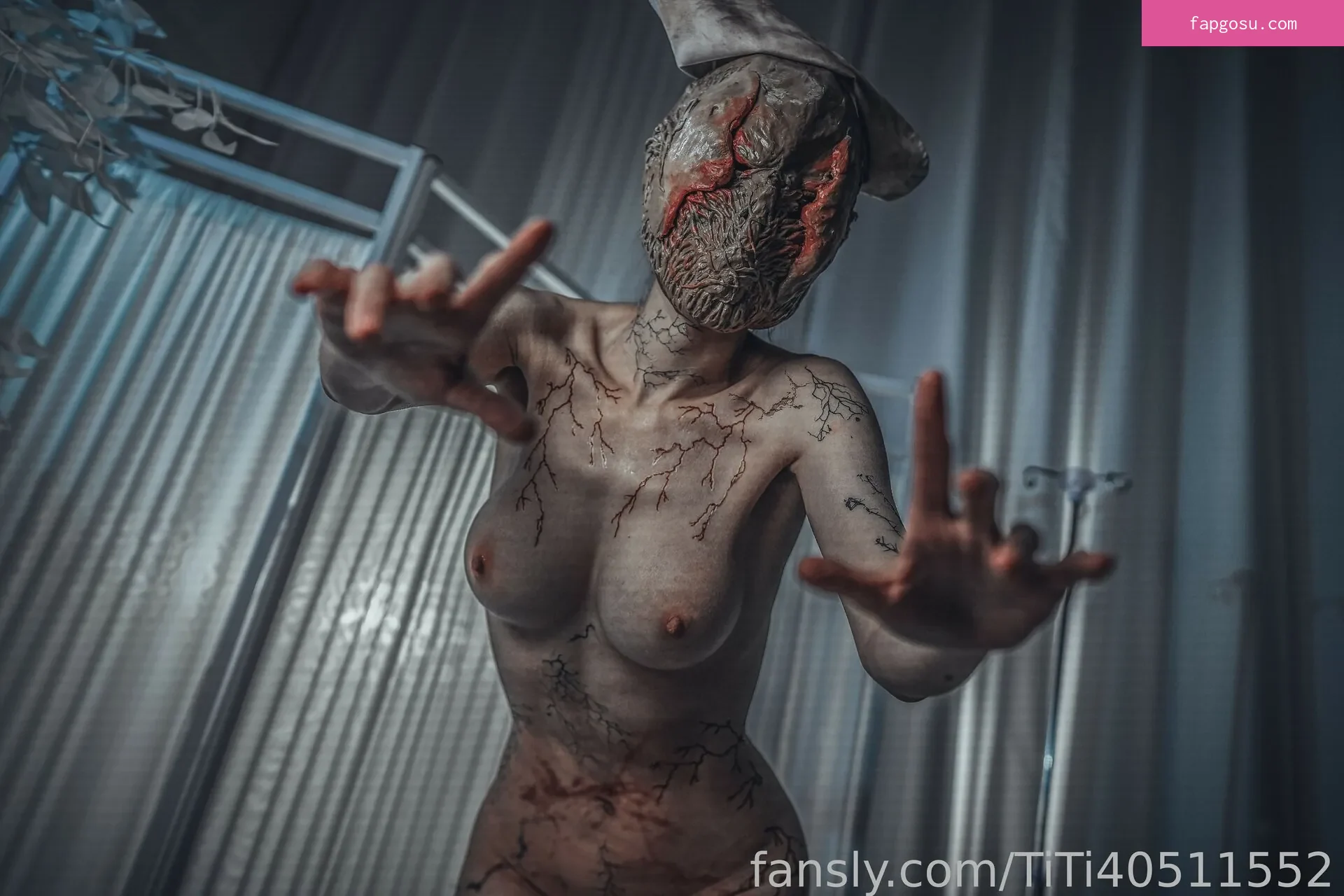 TiTi cosplay