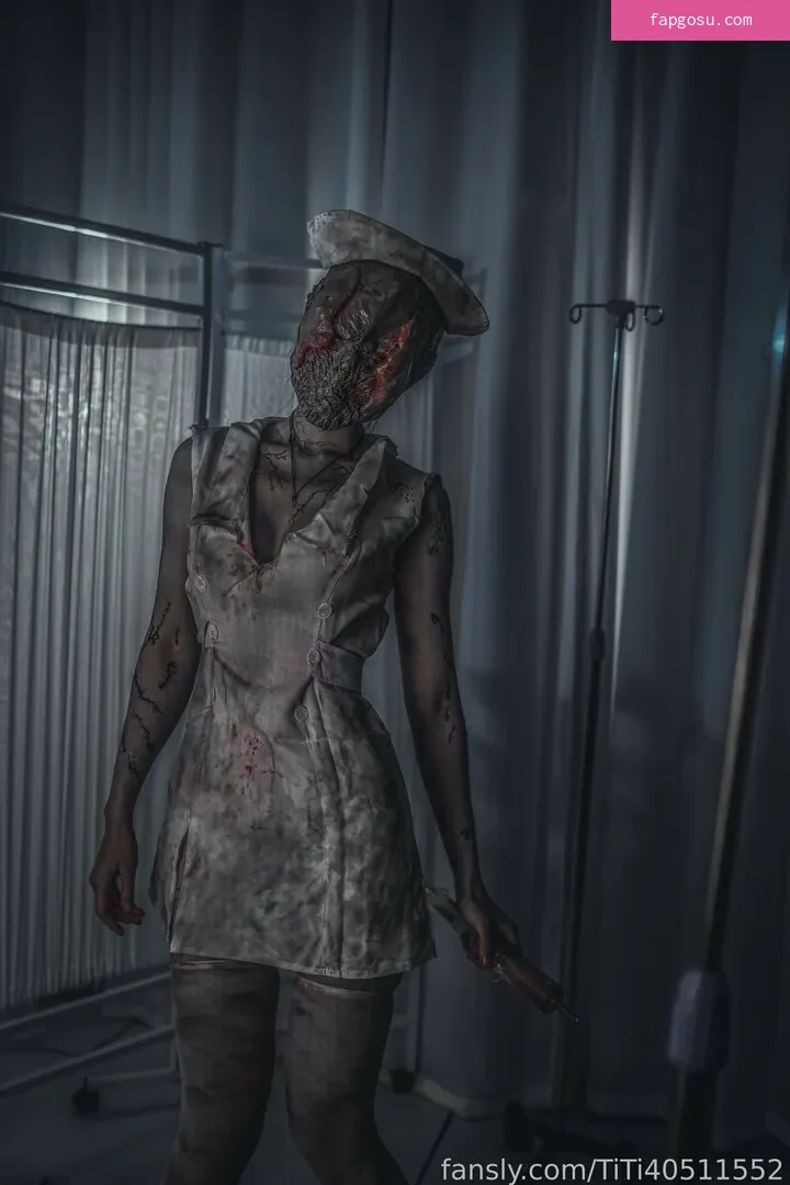 TiTi cosplay