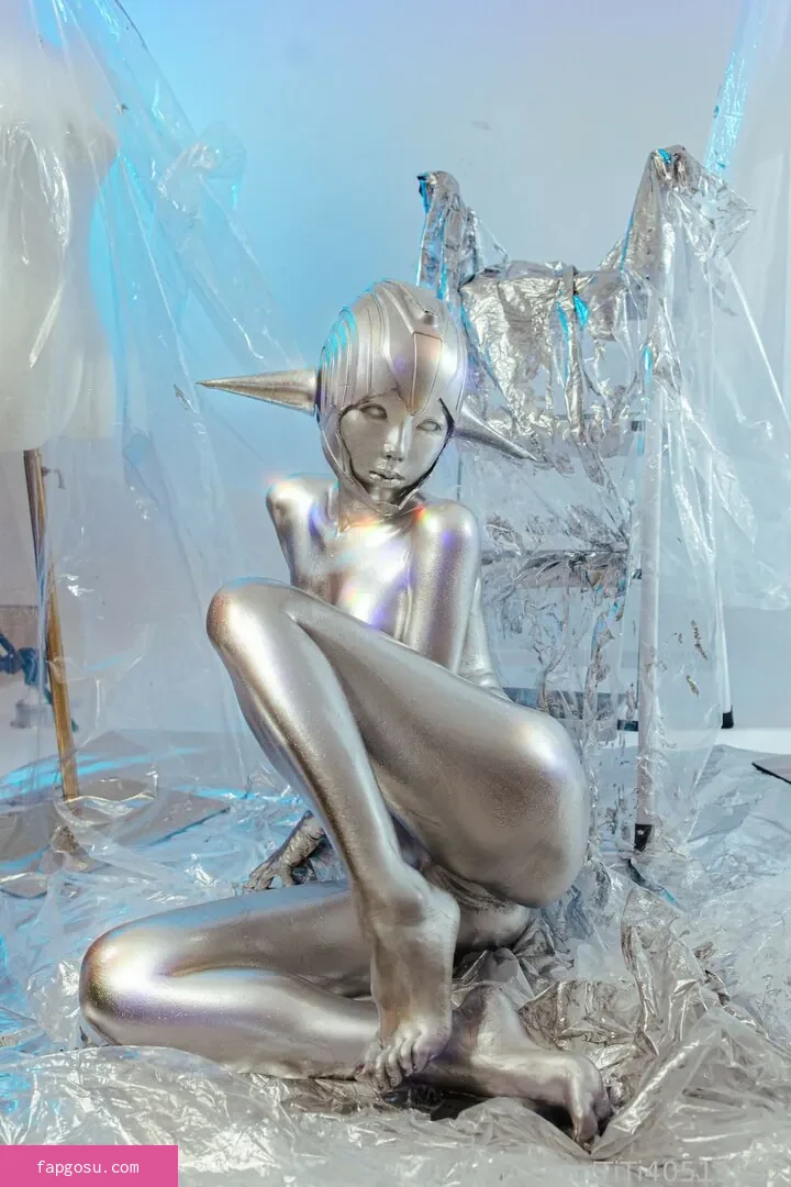 TiTi cosplay