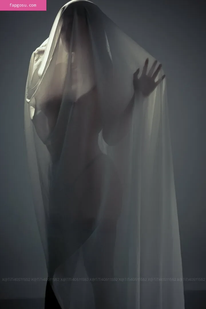 TiTi cosplay