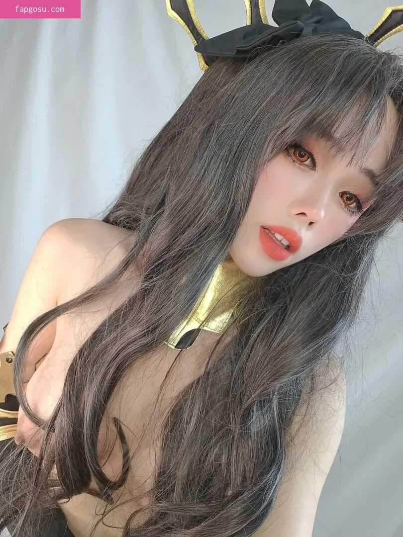 TiTi cosplay