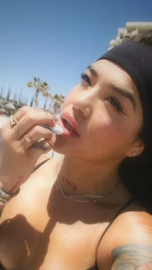 Tracy Cortez content