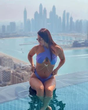Tenille Dashwood content