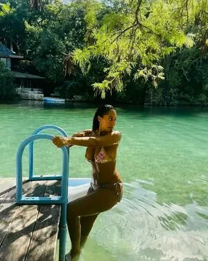Tracee Ellis Ross