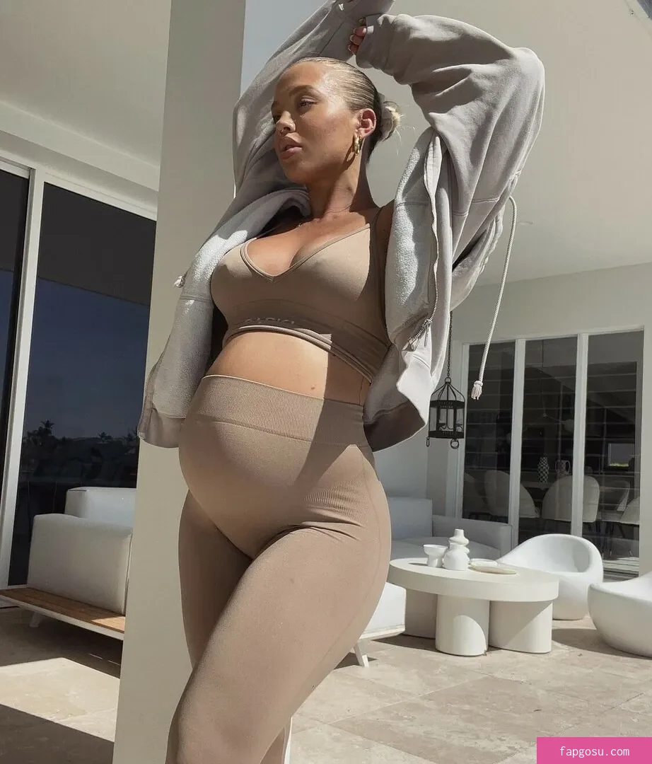 Tammy Hembrow