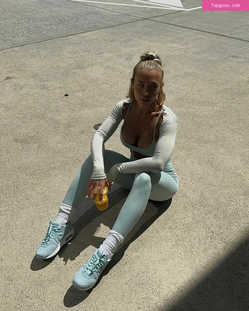 Tammy Hembrow