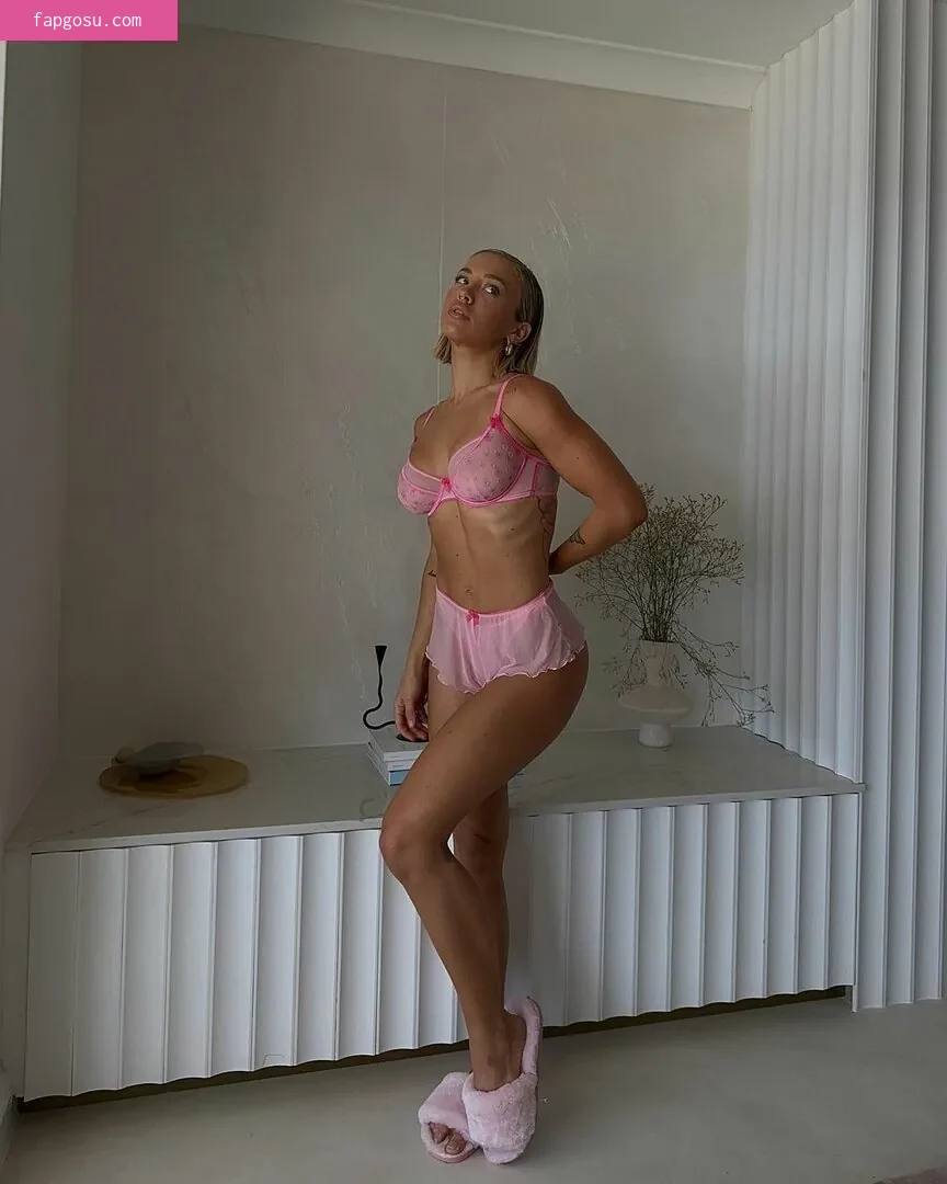 Tammy Hembrow