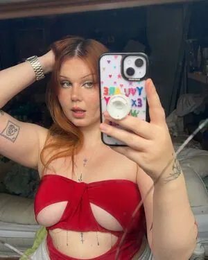 Taylor Hutchings content