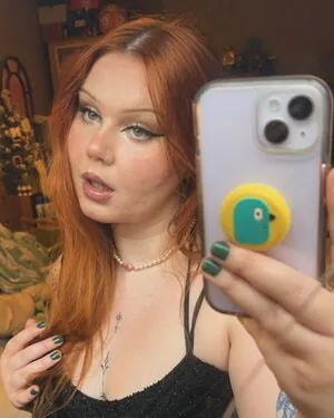 Taylor Hutchings content