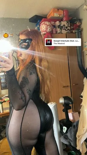 Taylor Hutchings content