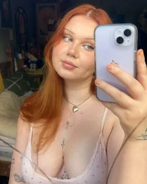 Taylor Hutchings content