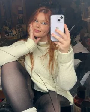 Taylor Hutchings content