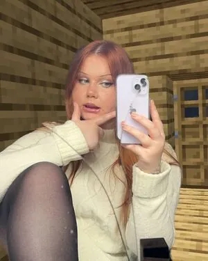 Taylor Hutchings content