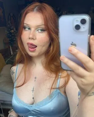 Taylor Hutchings content