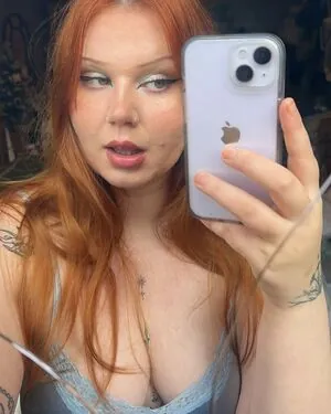 Taylor Hutchings content
