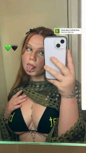 Taylor Hutchings content