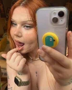 Taylor Hutchings content
