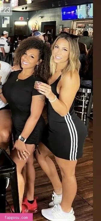 Texas hotwife Robyn.witha.y