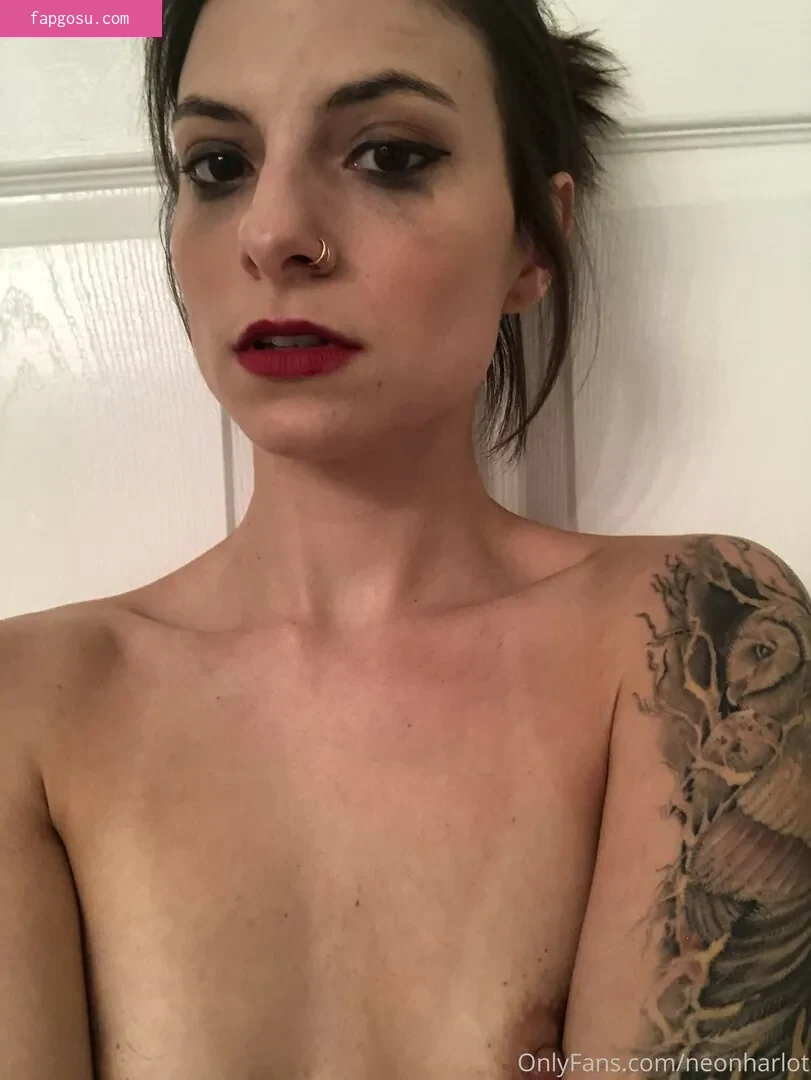 theneonharlot