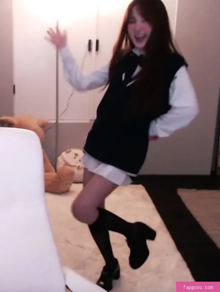 Tinakitten
