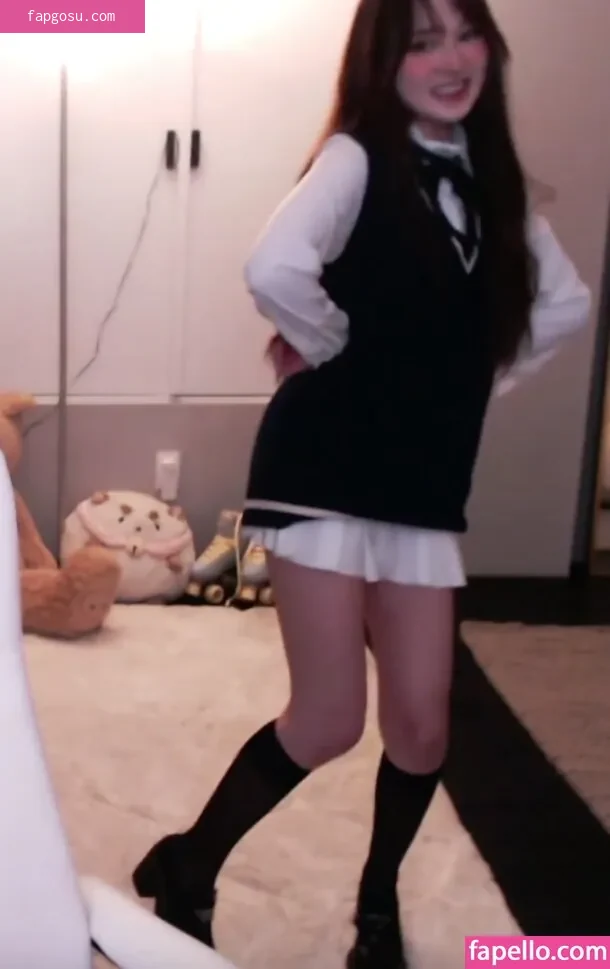 Tinakitten