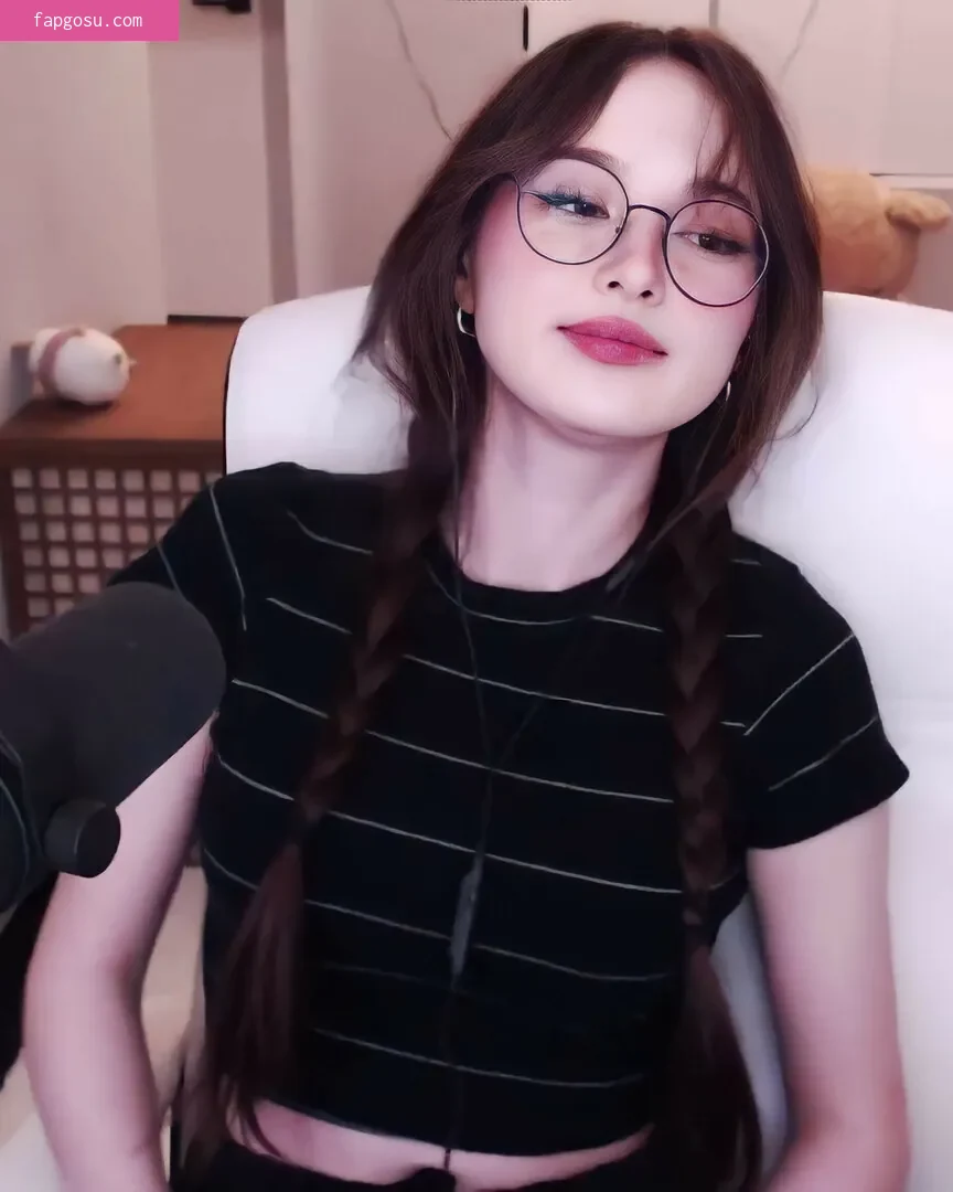 Tinakitten