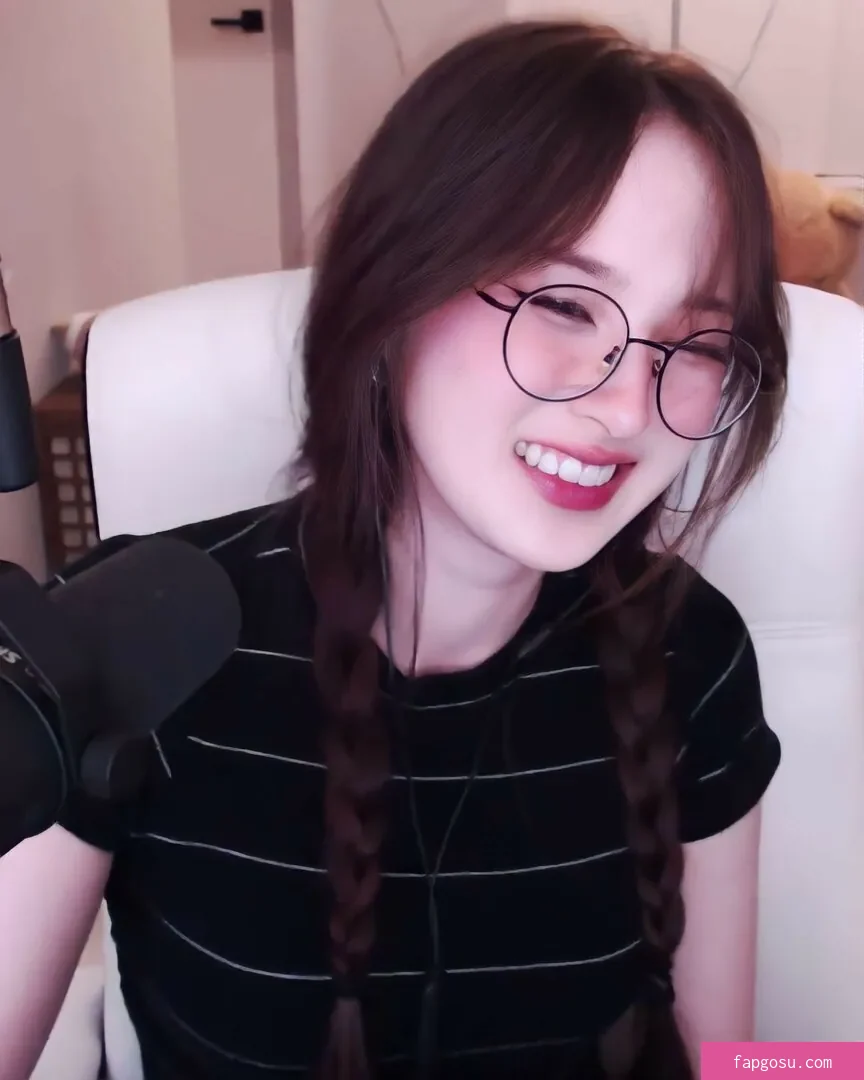 Tinakitten