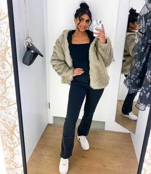 Tindy Kaur content