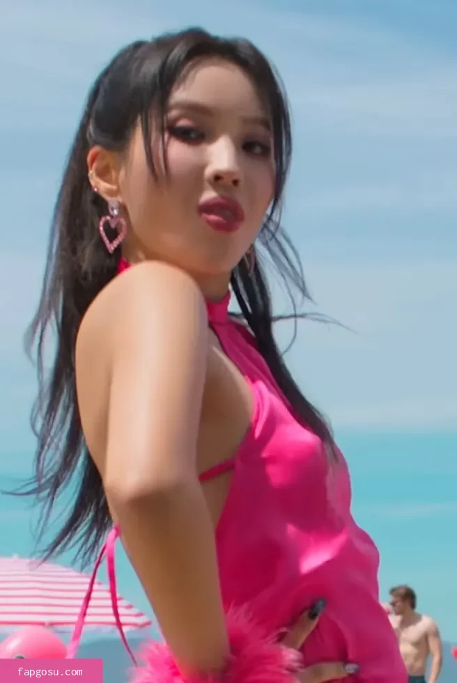 tiny.pretty.j