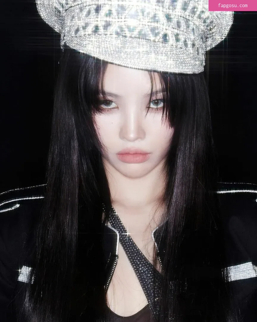 tiny.pretty.j