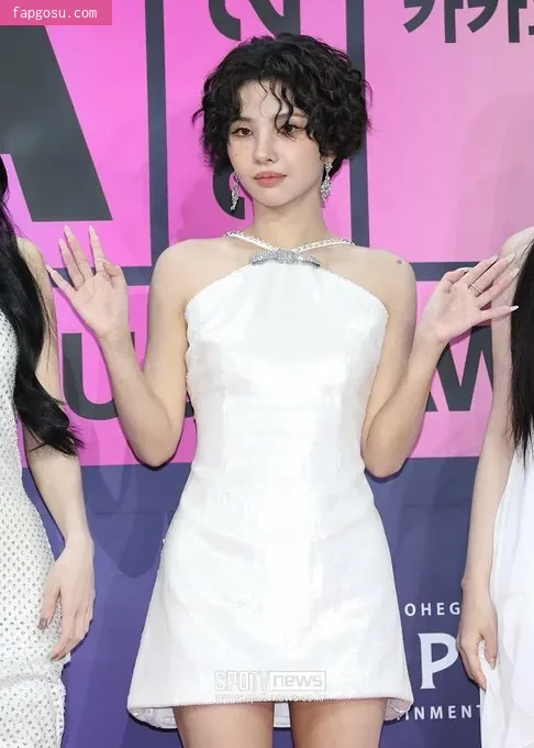 tiny.pretty.j