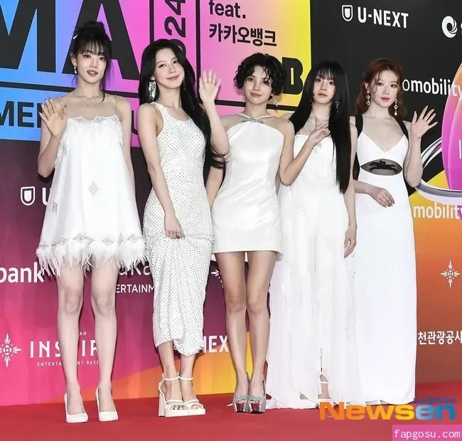 tiny.pretty.j