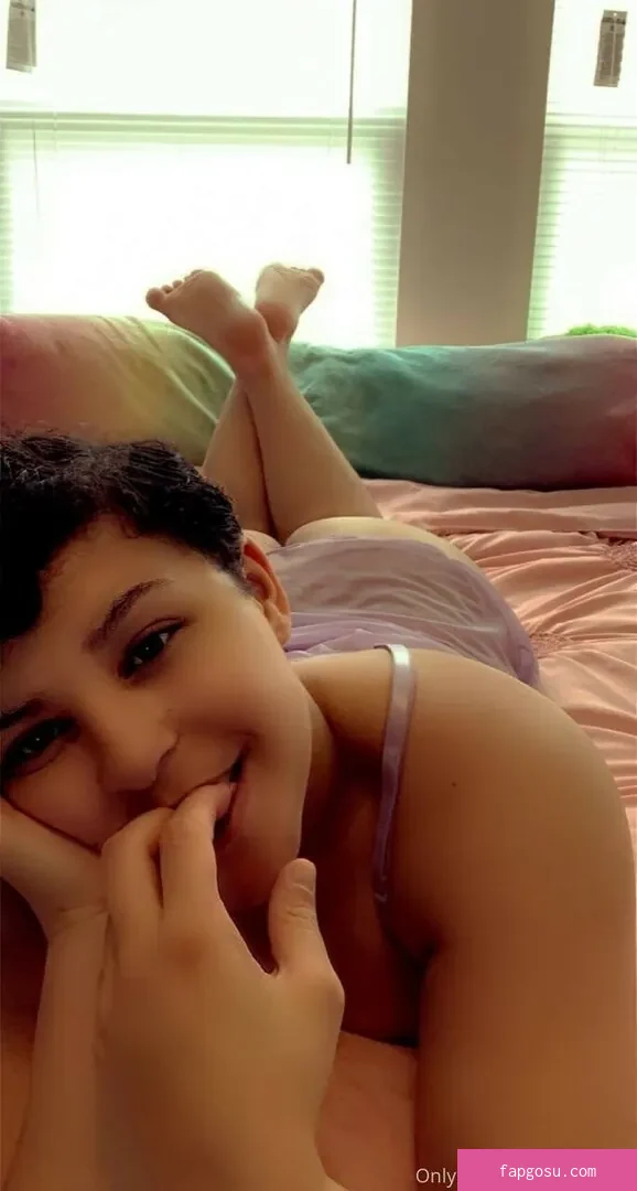 TrixxyGirl