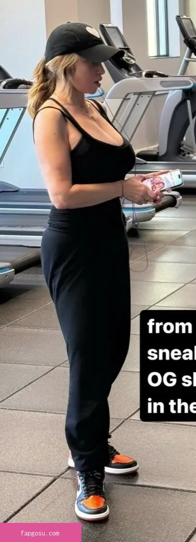 Tara Strong