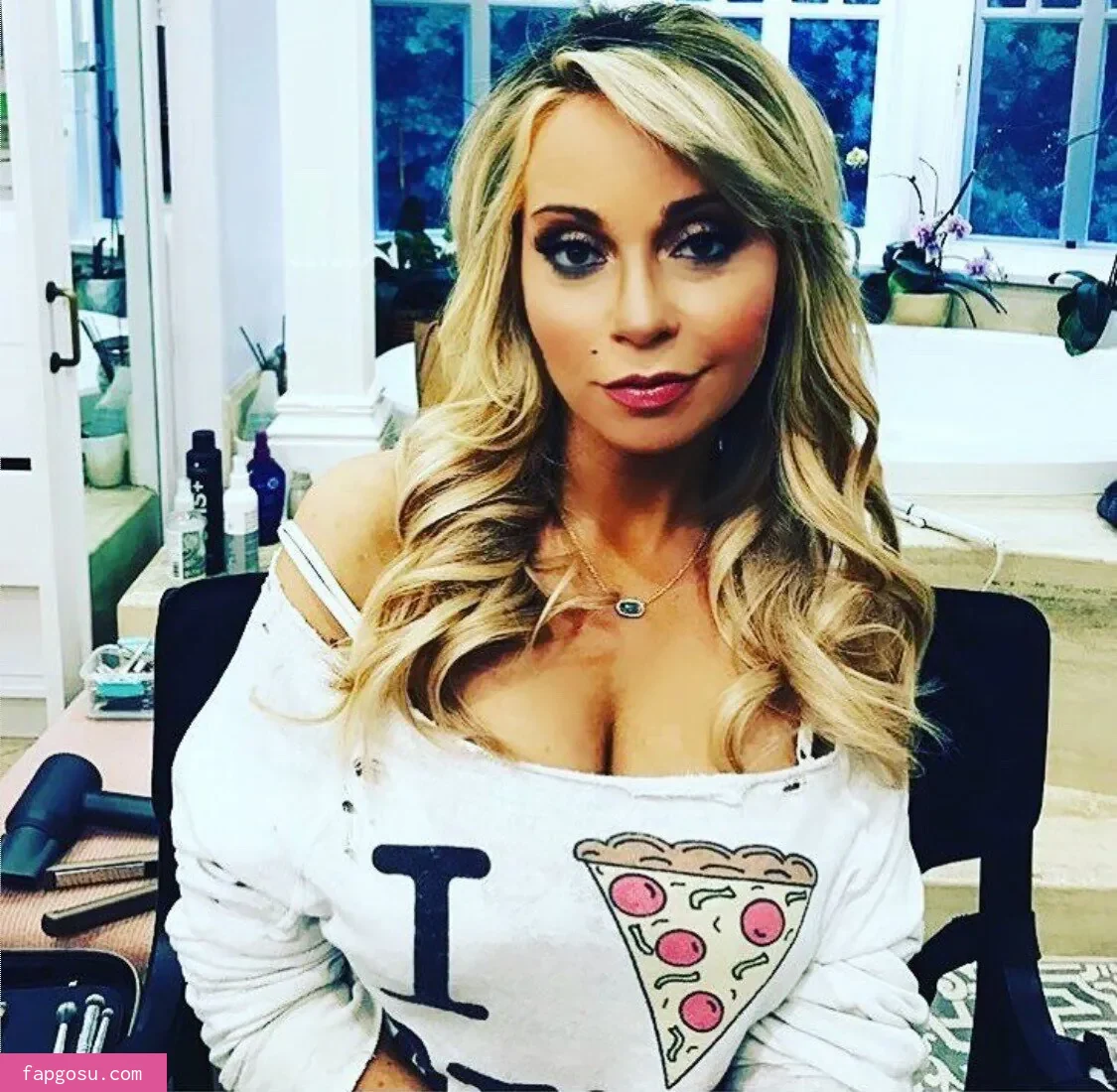Tara Strong
