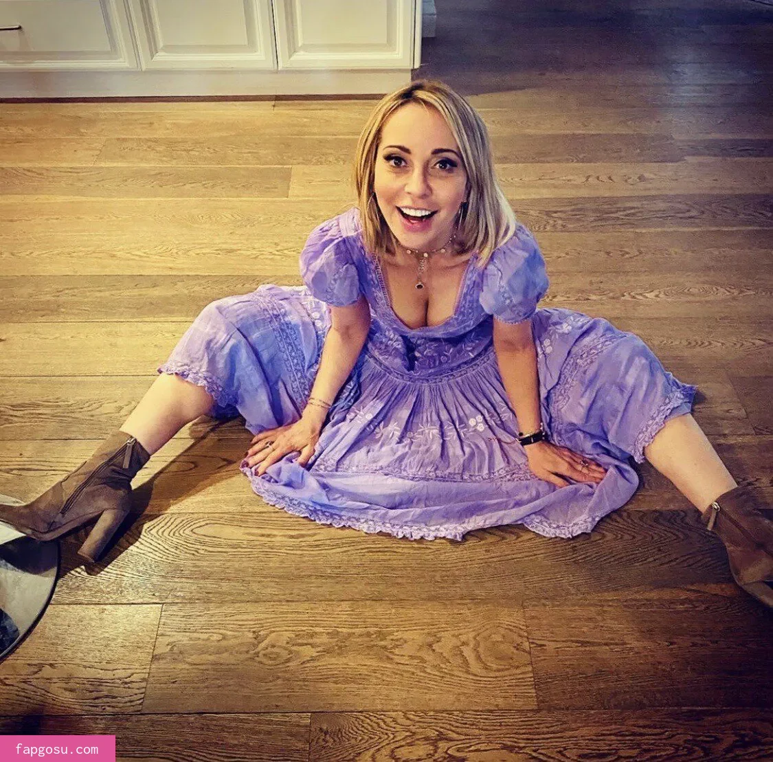 Tara Strong