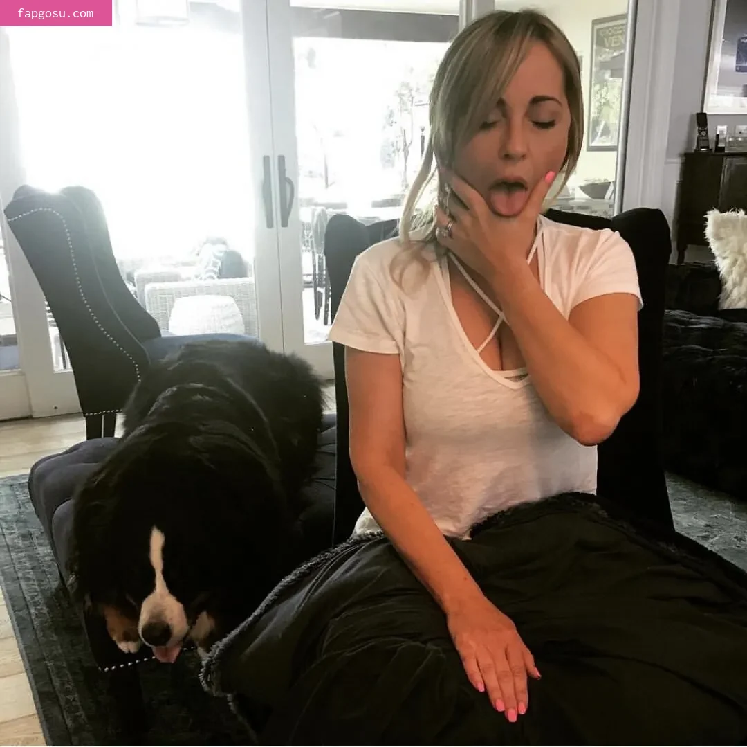 Tara Strong