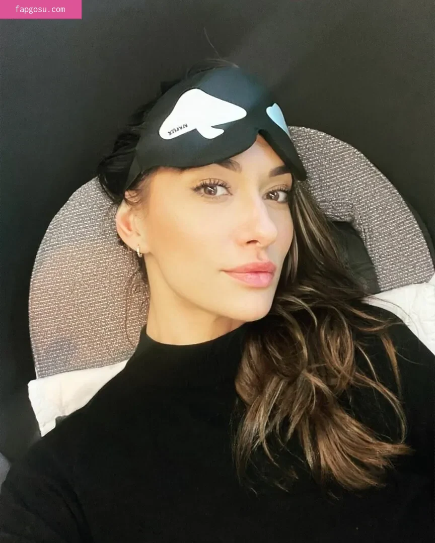 Tasya Teles