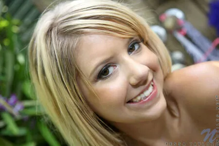 Tessa Taylor