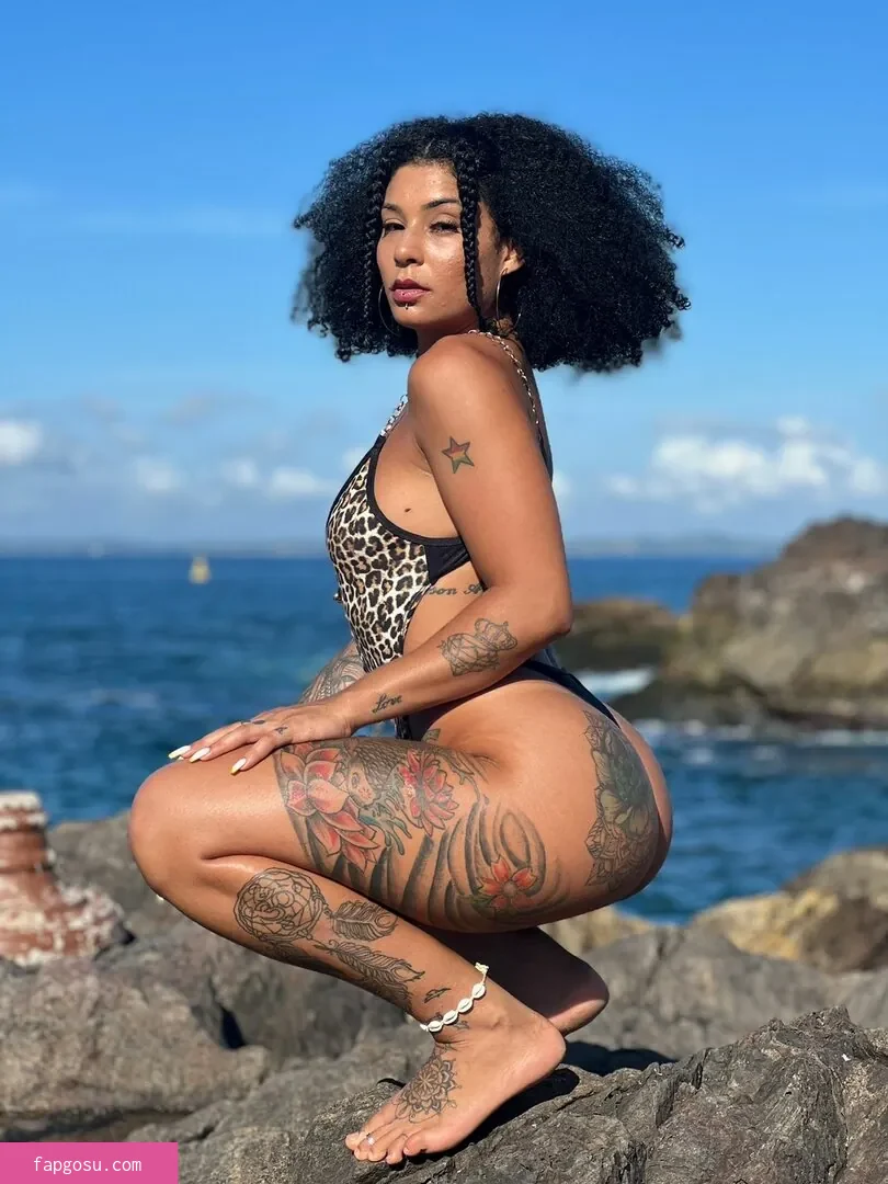 Taina Vieira