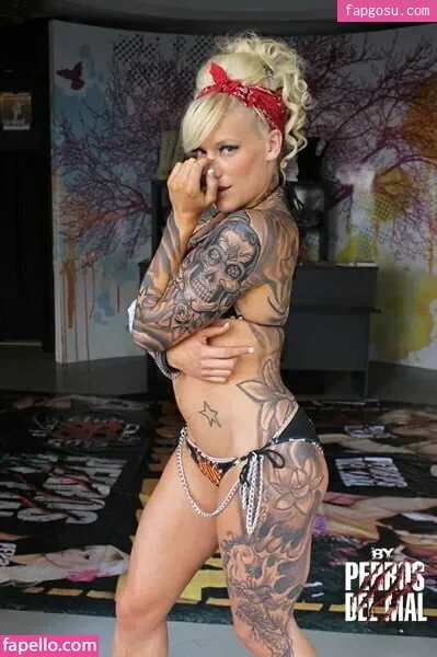 Taya Valkyrie