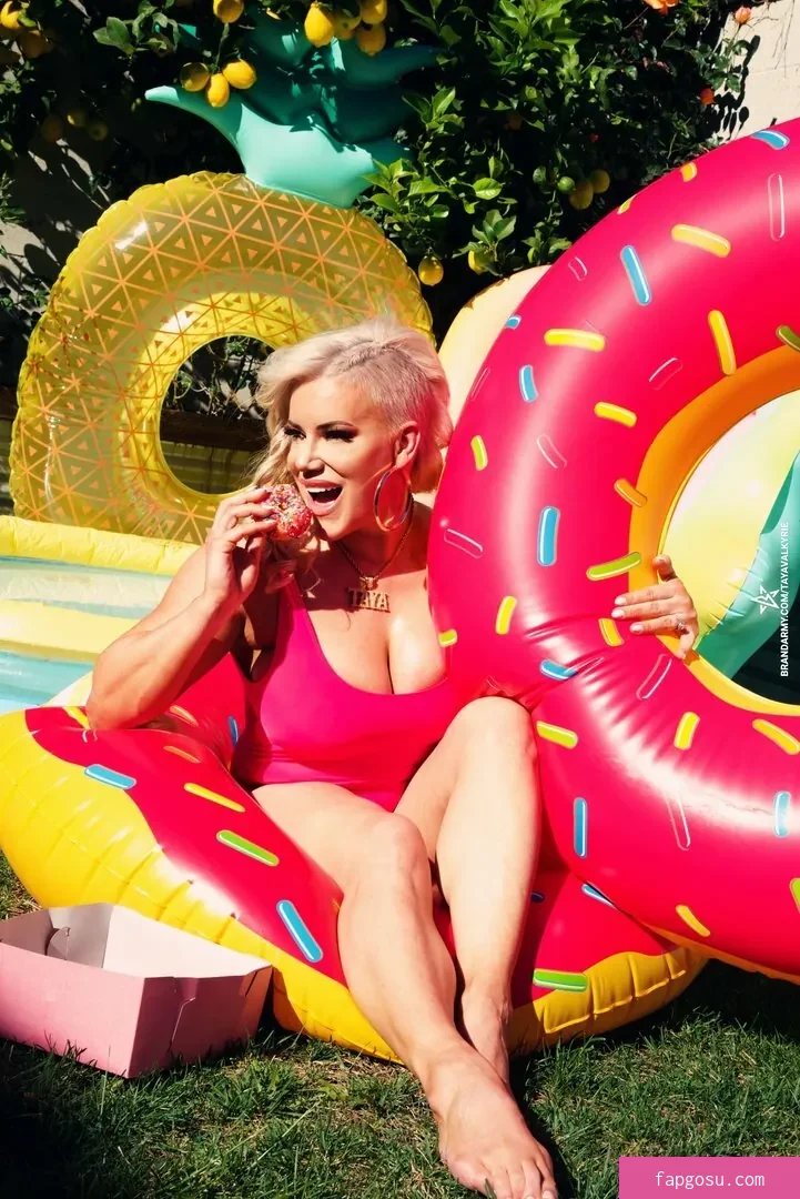 Taya Valkyrie