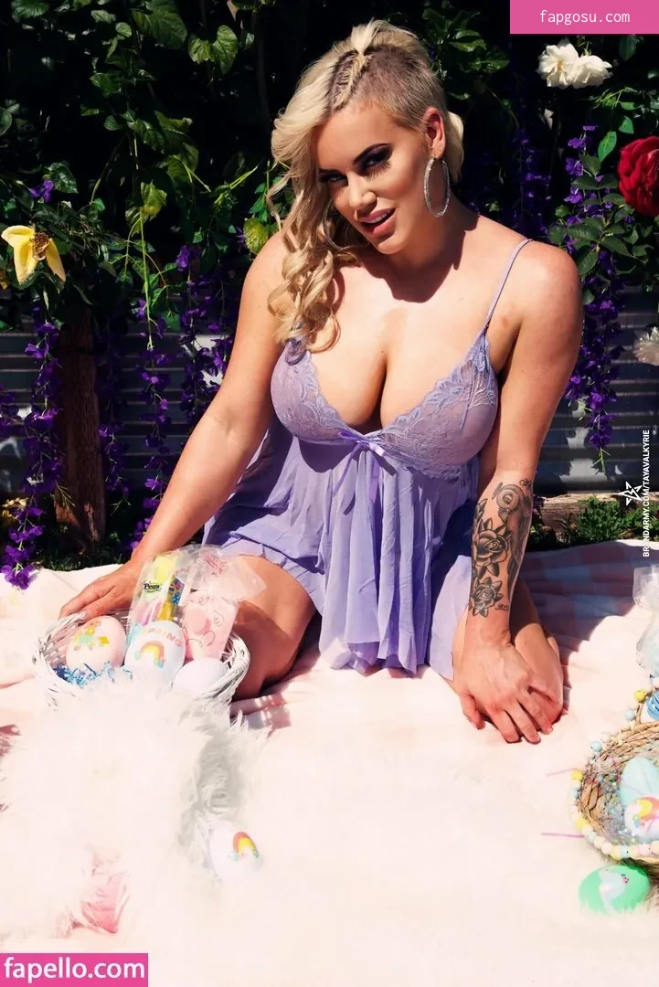 Taya Valkyrie