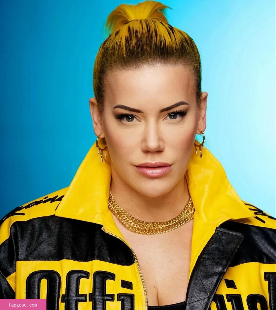 Taya Valkyrie