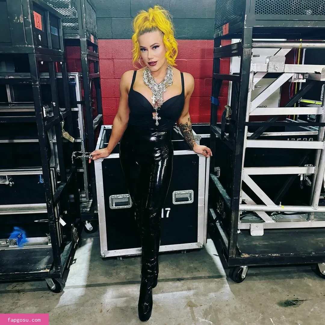 Taya Valkyrie