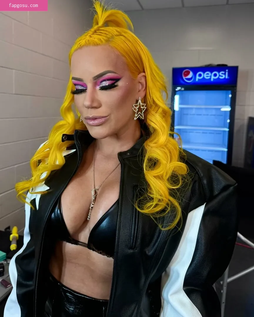 Taya Valkyrie