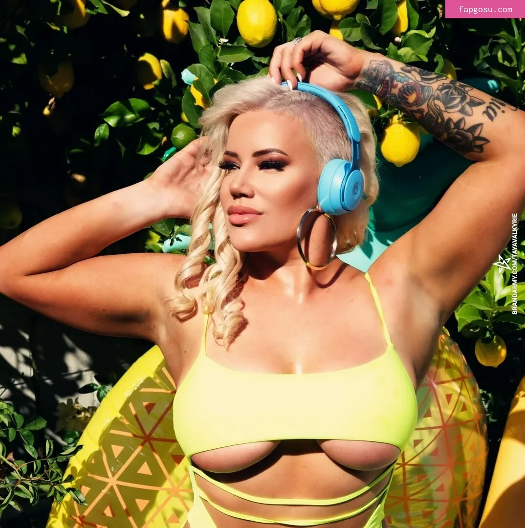 Taya Valkyrie