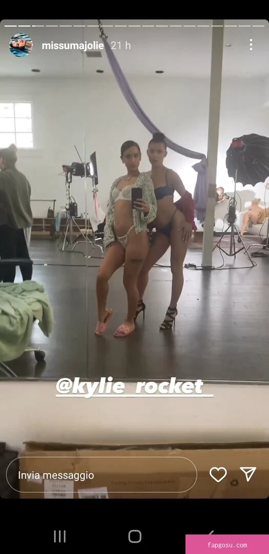 Uma Jolie