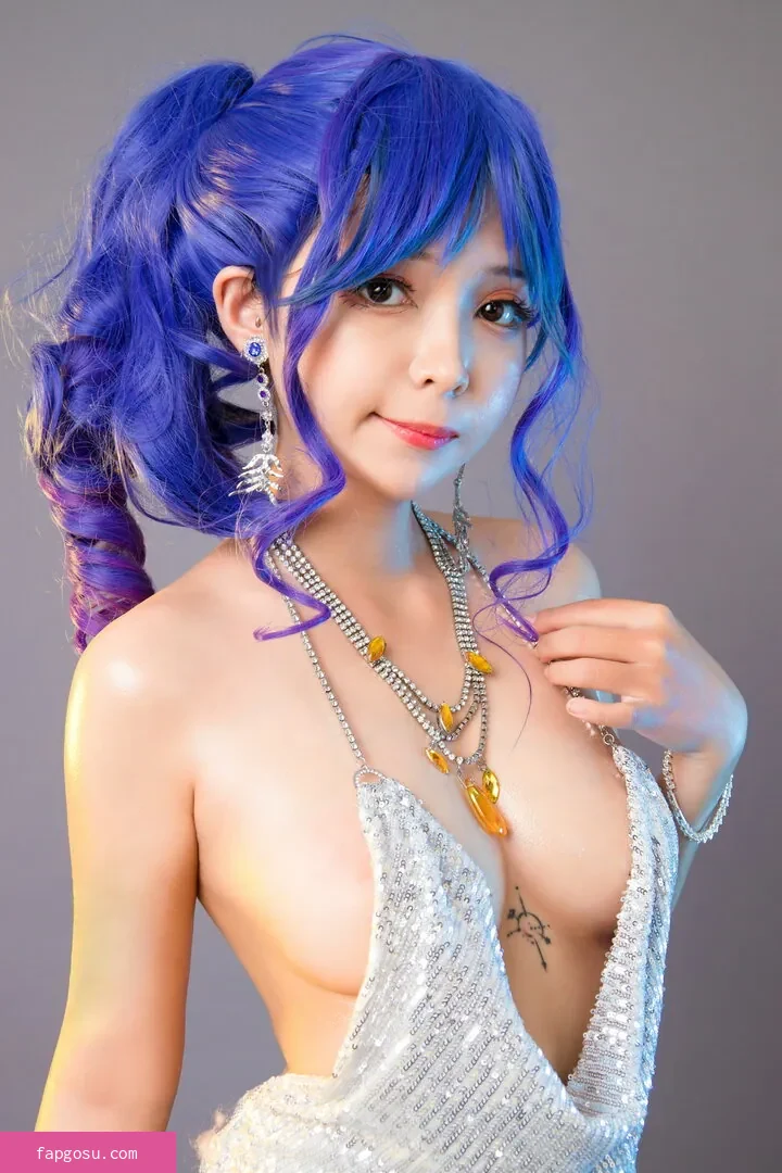 Umeko J.
